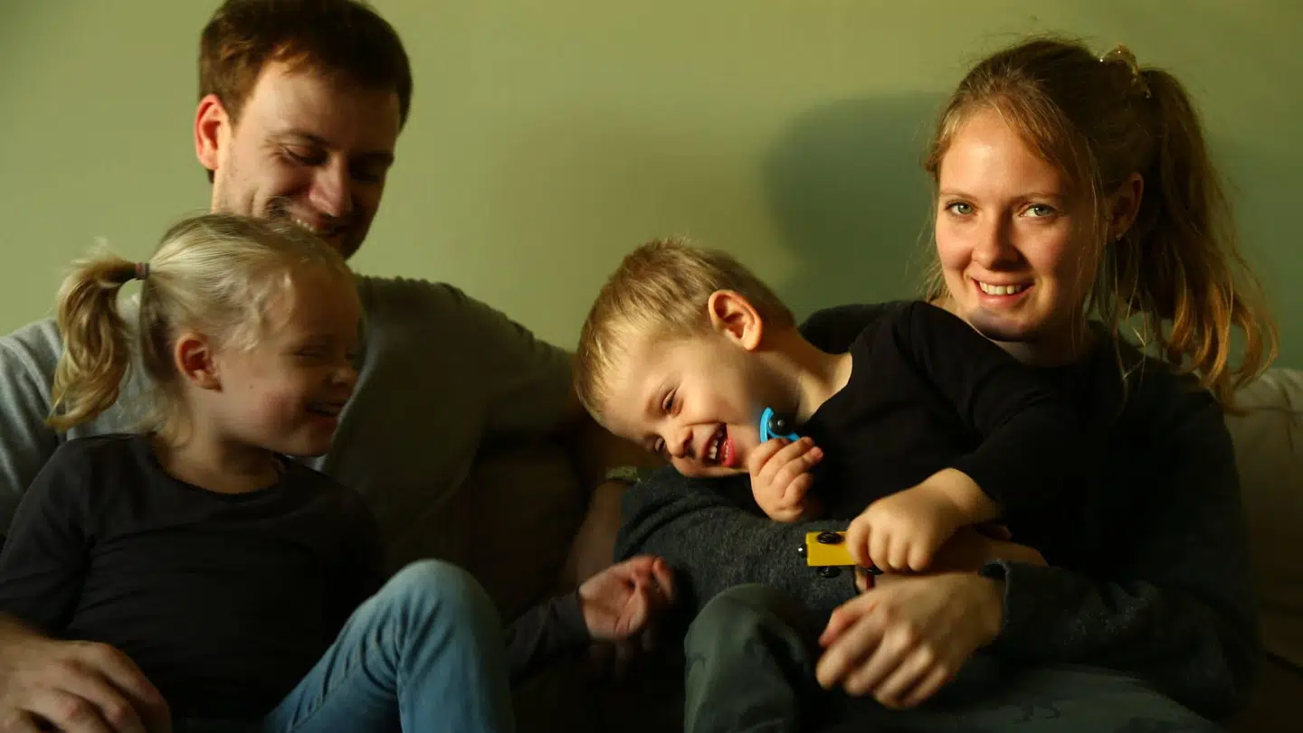 Familien samlet. Foto: Byrd/Jacob Gren.