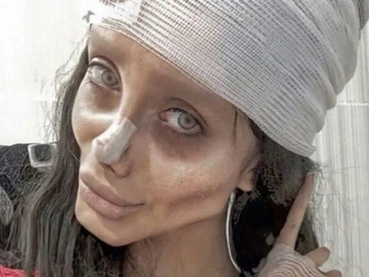 Sahar Tabar på et photoshopped billede.