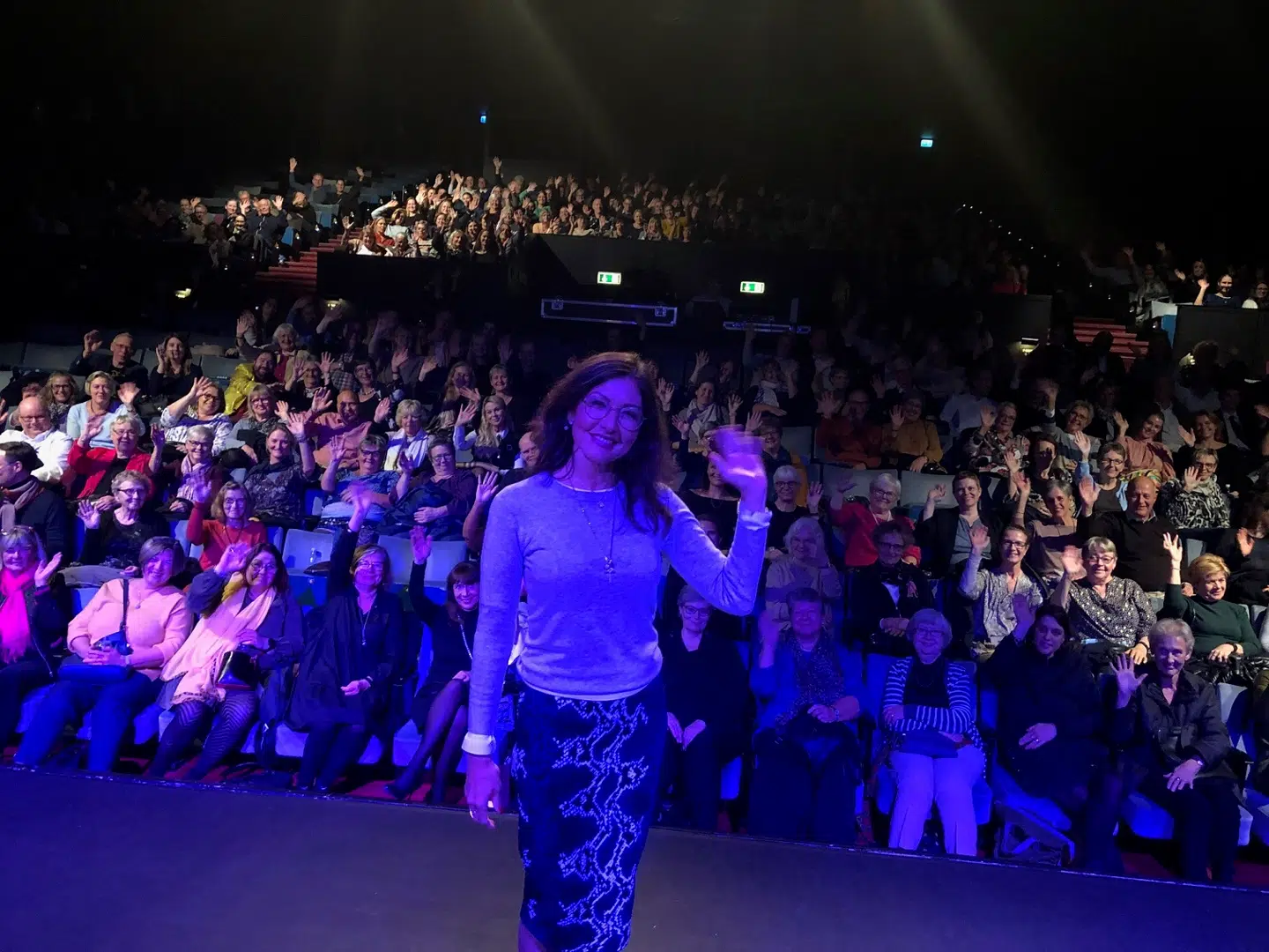 Efter foredraget fik Alexandra taget en selfie med publikum.