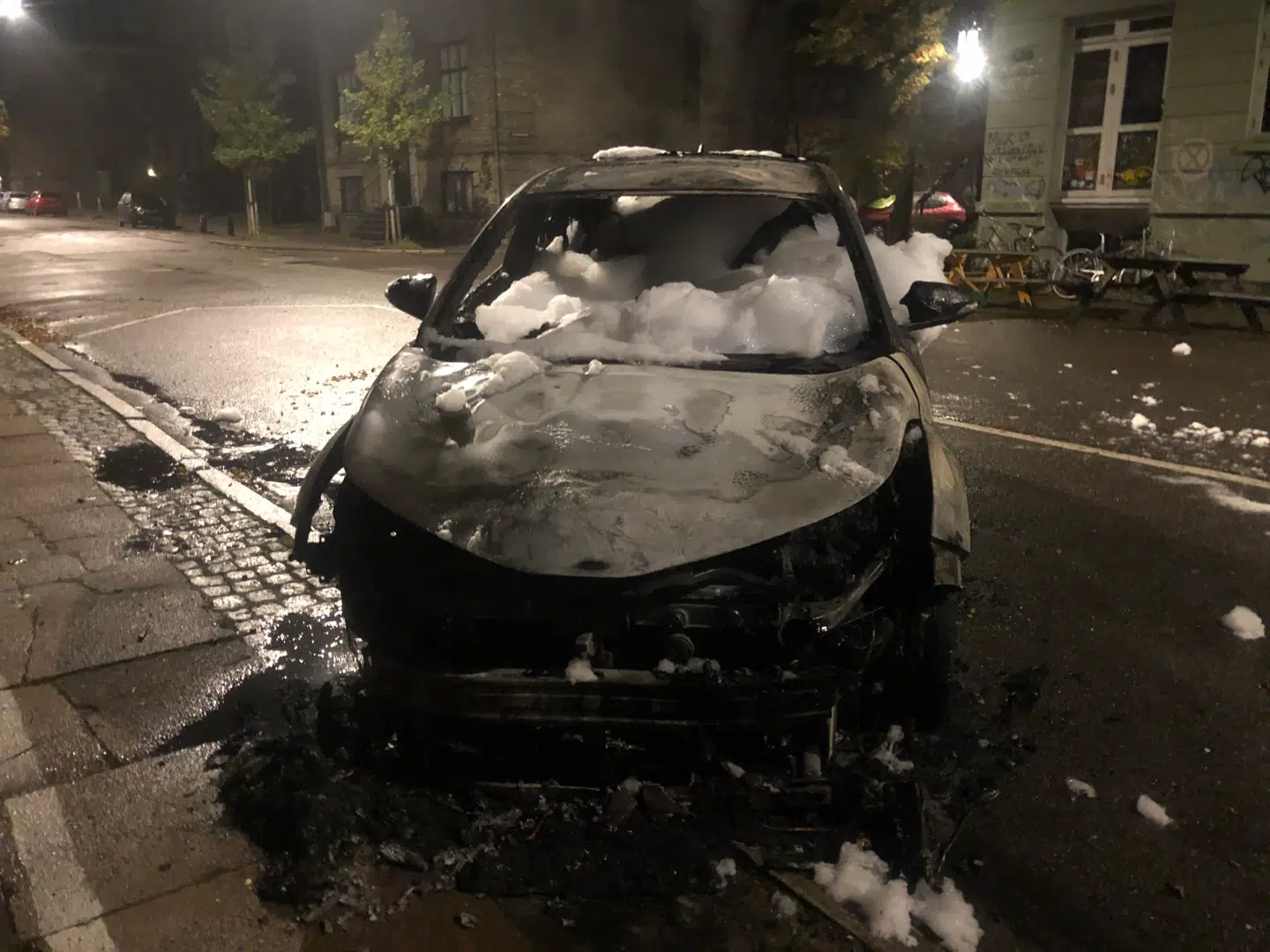 Mikkels bil var så ødelagt, at han ikke kunne redde noget fra den.