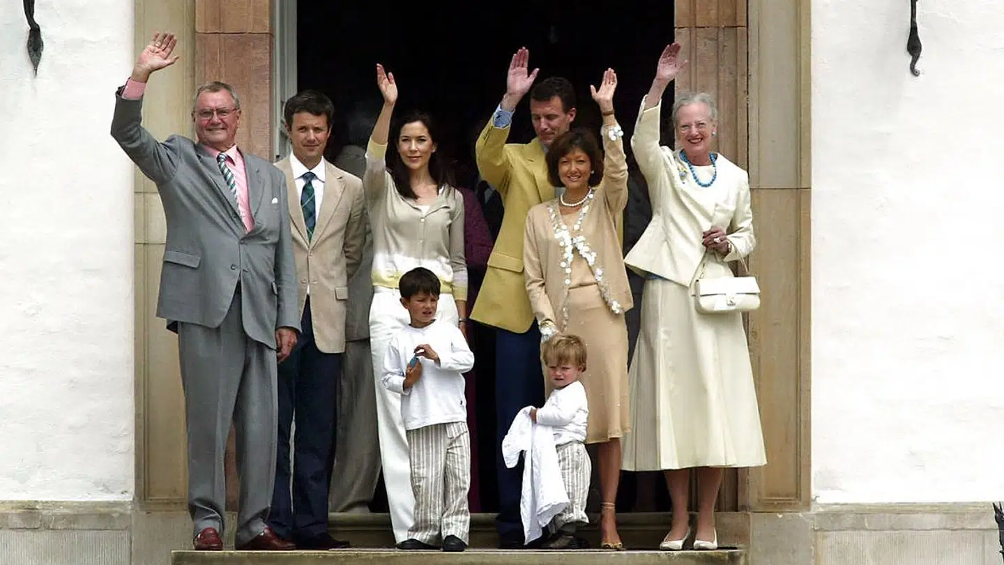 Grevinde Alexandra talte meget med prins Henrik om vanskelighederne ved det danske sprog. Her ses kun med den kongelige familie ved prinsgemalens 70-års fødselsdag.