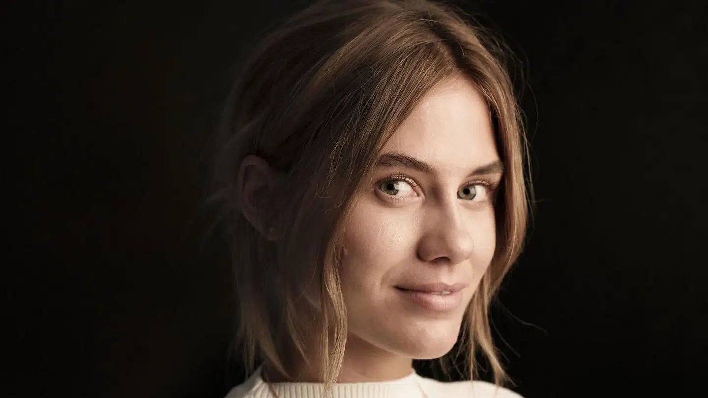 Sara Frost.