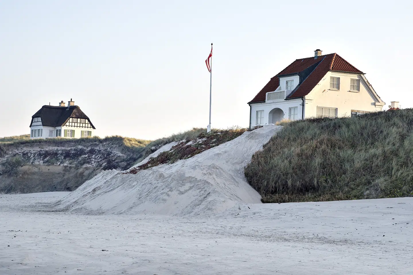 Omtrent 800.000 boligejere har penge til gode i skat, fordi vurderingerne på deres boliger har været for høje på grund af forkerte ejendomsvurderinger. (Arkivfoto) Henning Bagger/Ritzau Scanpix