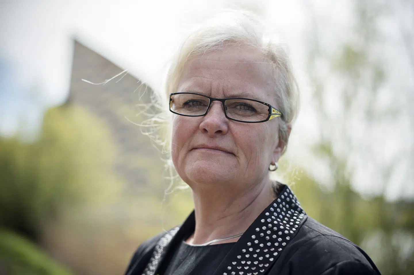 Sundhedsordfører Liselott Blixt (DF) indkaldt sundhedsminister Magnus Heunicke (S) i samråd tirsdag. Hun vil have svar på, hvordan man vil sikre, at brystkræftpatienter i region Sjælland får den rette behandling.