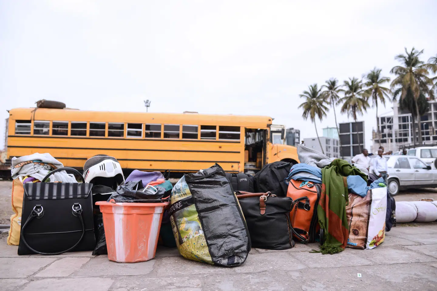 Fatale trafikulykker er almindelige i DRCongo. I høj grad på grund af dårlig infrastruktur og defekte køretøjer. Her ses en bus ved en busholdeplads i hovedstaden Kinshasa. (Arkivfoto). Junior D. Kannah/Ritzau Scanpix