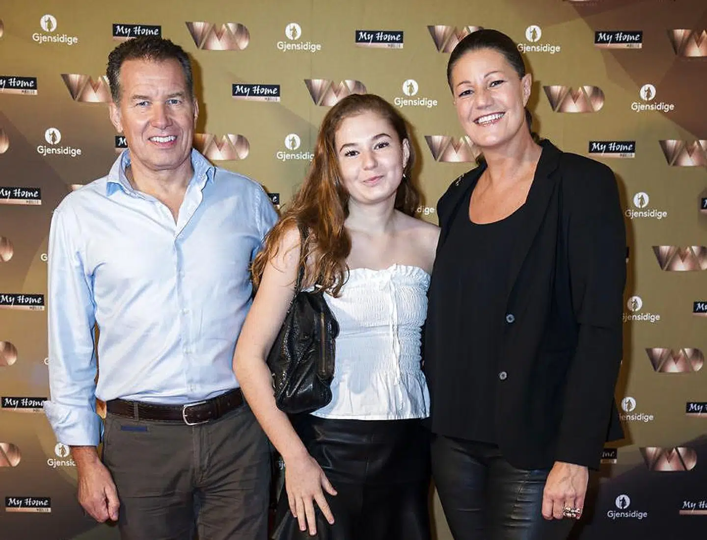 Mette Blomsterberg og familien til 'Vild med dans' fredag aften.