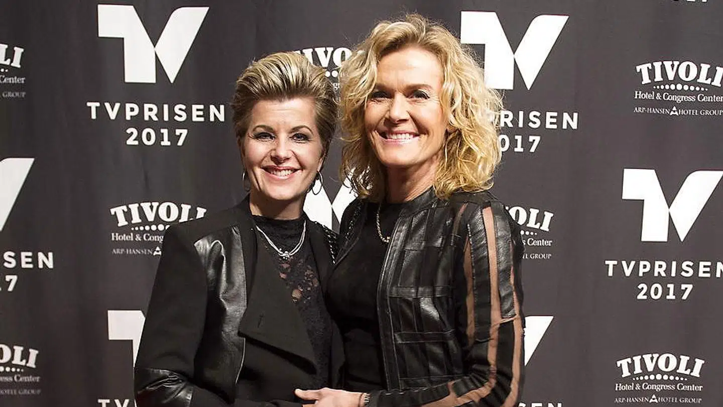 Charlotte Bøving med sin ekskone Pernille til Tv-prisen i 2017.