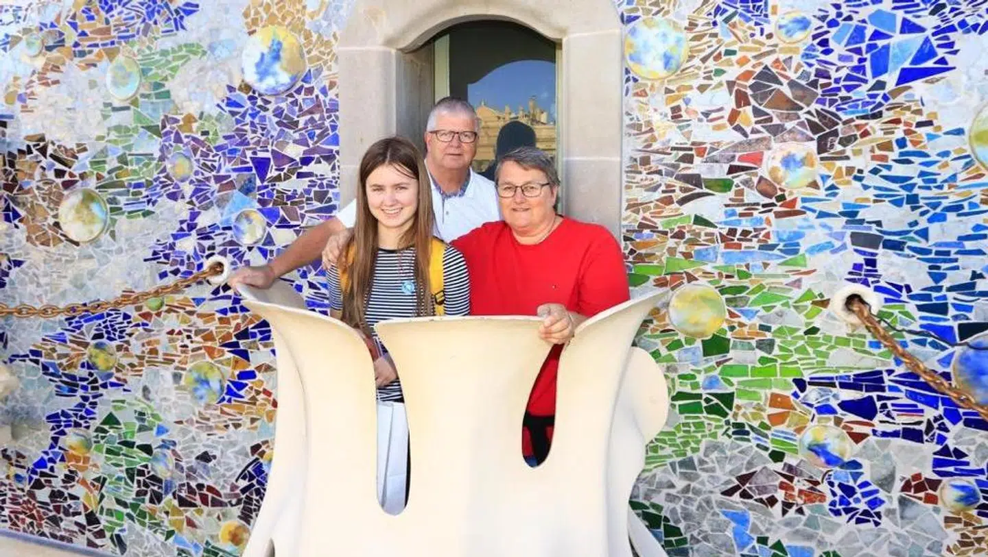 Susanne, hendes mand og deres 17-årige datter befinder sig netop nu i Spanien, hvor der er massive uroligheder i Barcelona.