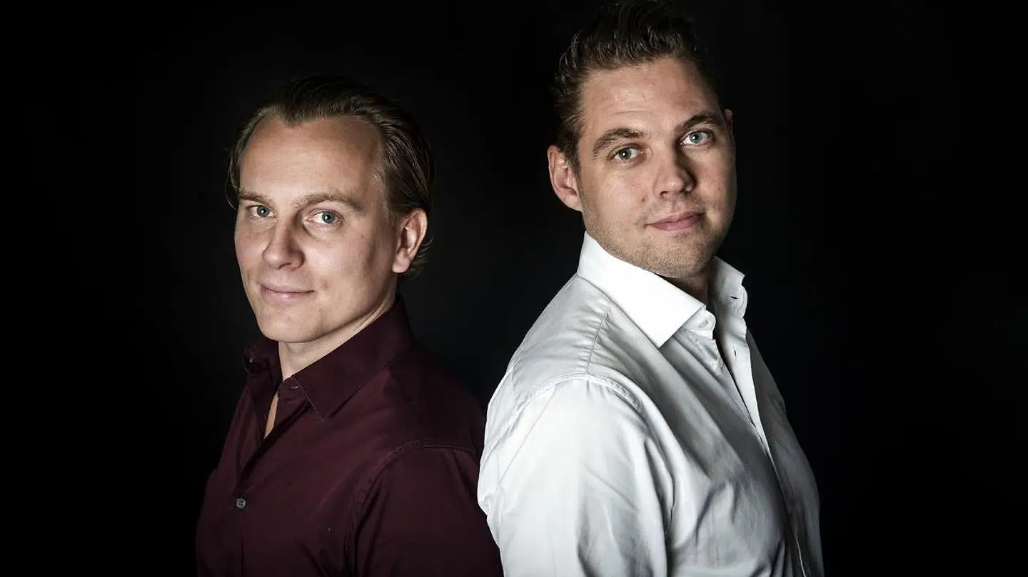 De to stiftere af EasyTranslate Peter Ladegaard (tv) og Frederik Riskær Petersen (th). Siden 1. april har virksomheden fået 134 klager fra Syd- og Sønderjyllands Politi, hvilket blandt andet har medført aflyste afhøringer og retsmøder.