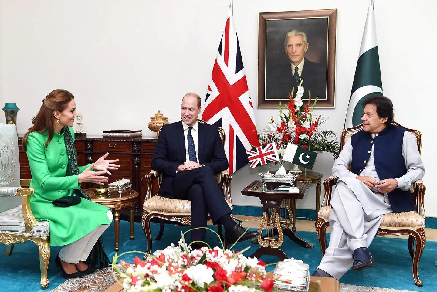 Prins William og hertuginde Kate er i øjeblikket på besøg i Pakistan. Her mødes de med Pakistans premierminister, Imran Khan, i hovedstaden Islamabad.