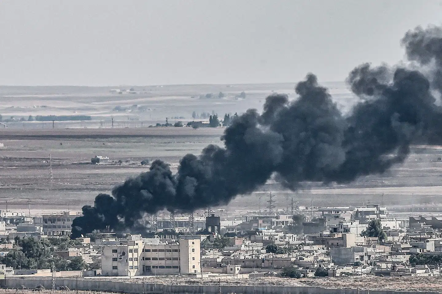 Flere hundrede udenlandske mistænkte sympatisører af IS er flygtet fra lejren Ayn Issa efter Tyrkiets invasion af det nordlige Syrien. Ozan Kose/Ritzau Scanpix