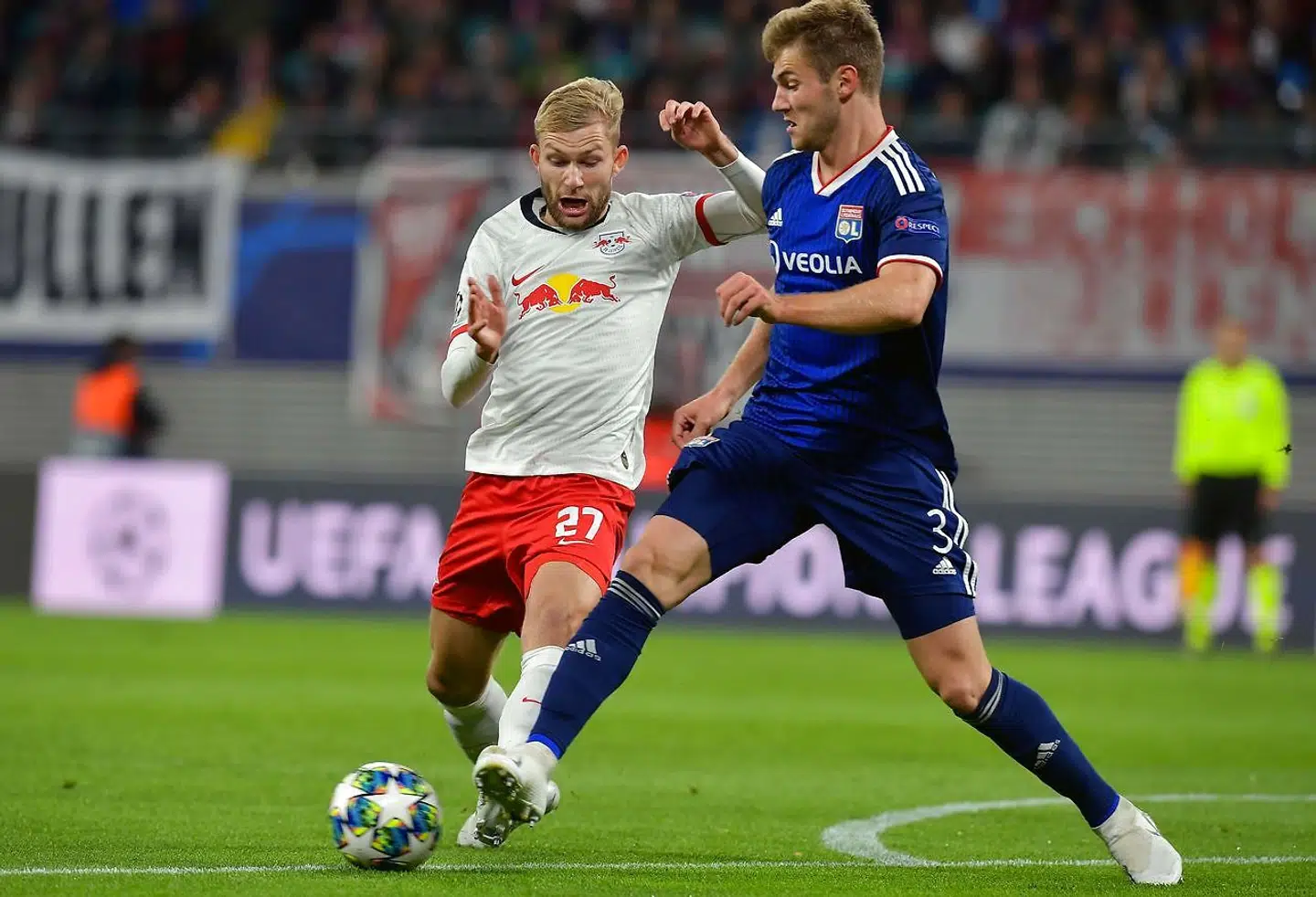 Joachim Andersen fik karrierens første Champions League-kamp, da han og Lyon vandt på udebane mod RB Leipizig.