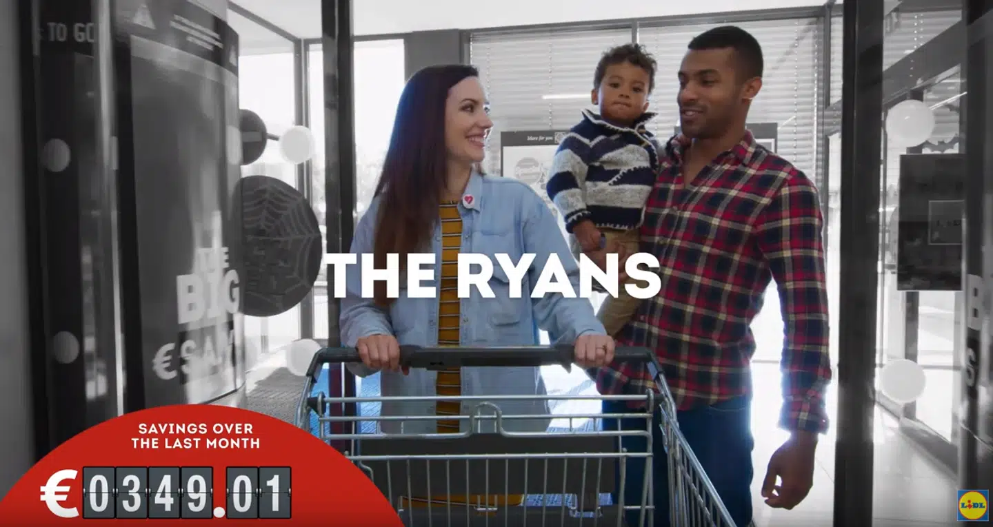 En helt almindelig reklame for discountkæden Lidl har fået alvorlige konsekvenser for en lille familie.