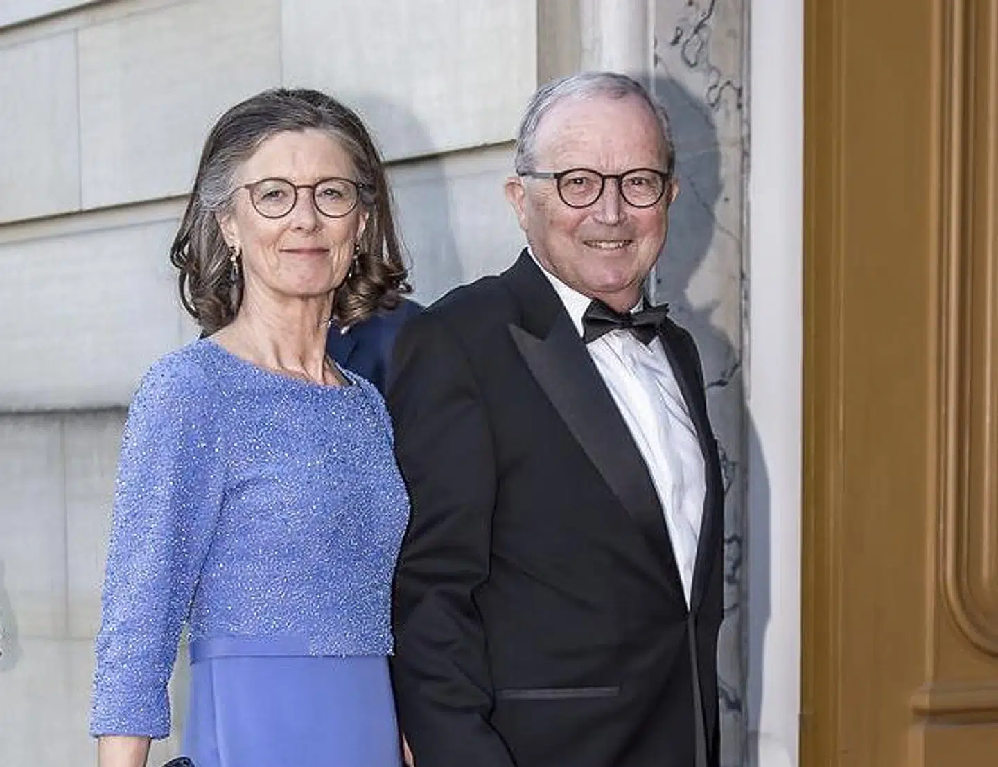 Lego-ejerne Camille Kirk kristiansen og hendes mand, Kjeld Kirk Kristiansen, er tætte med kongehuset. Kjeld Kirk kristiansen er udnævnt til kammerherre, og parret var inviteret med til prinsesse Benediktes 75-års fødselsdag på Amalienborg i april.