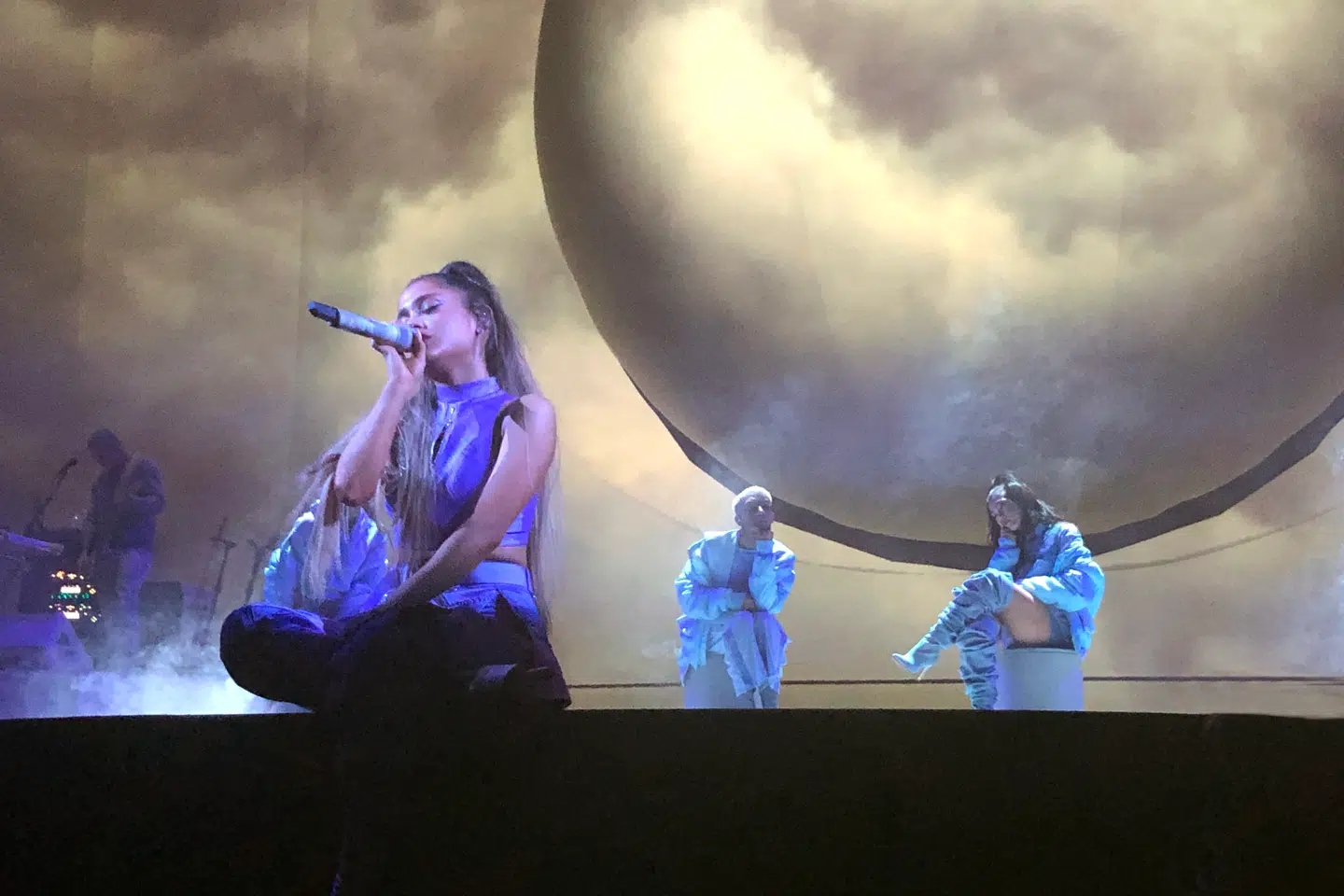 Ariana Grande havde nedlagt forbud mod fotos fra hendes danske koncert. Billedet her er fra da 'Sweetener World Tour' besøgte Albany, NY i marts.