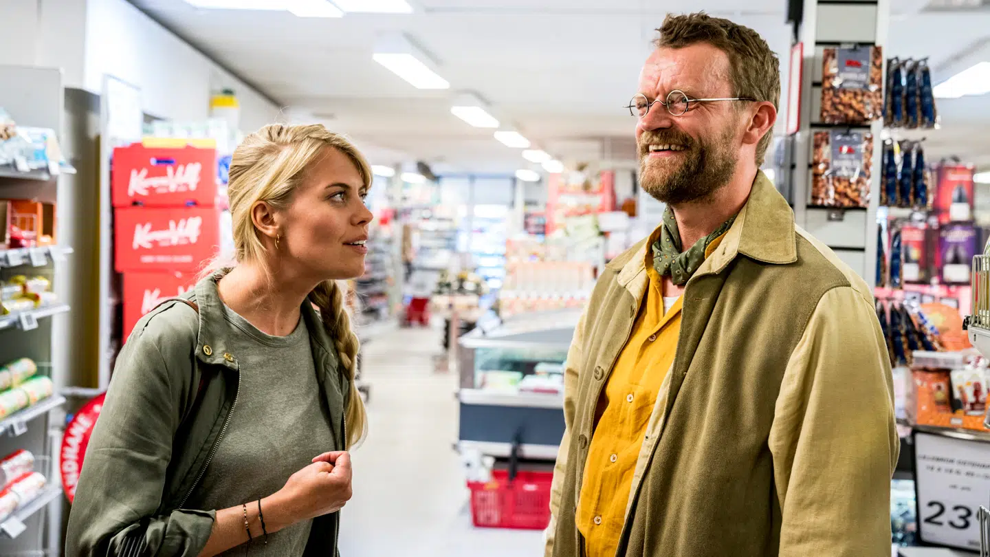 Anna Stokholm og Frank Hvam spiller også med i serien.