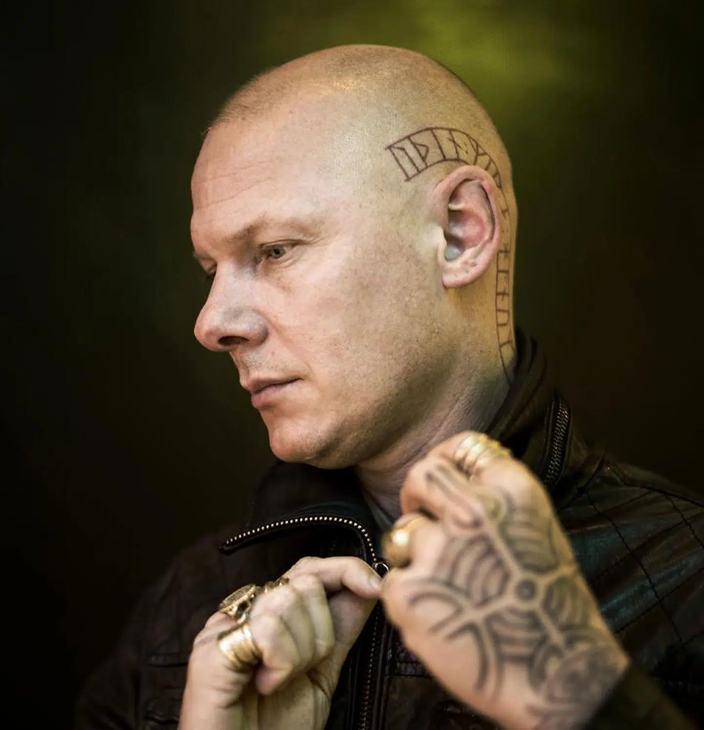 Der skal mere end en vild shitstorm til at slå Jim Lyngvlld ud af kurs.