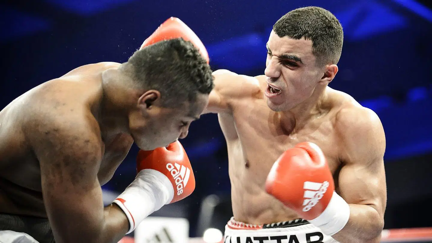 Abdul Khattab står foan karrierens største kamp og får hjælp af Mikkel Kessler.