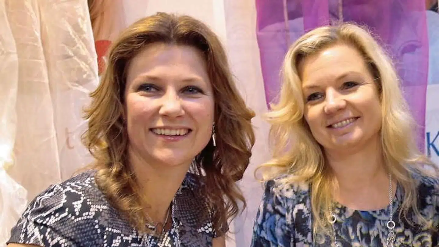 Prinsesse Märtha Louise (tv) og hendes mangeårige kompagnon Elisabeth Nordeng. Sidstenævnte har nu udgivet en bog, hvor hun blandt andet kommer ind på sit forhold til prinsessen.