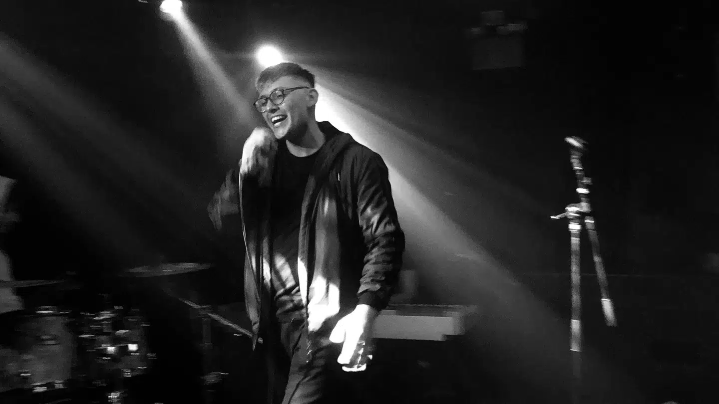 Patrick Piscot har netop givet koncert på det københavnske spillested Rust. Foto: Adrian Dadgar