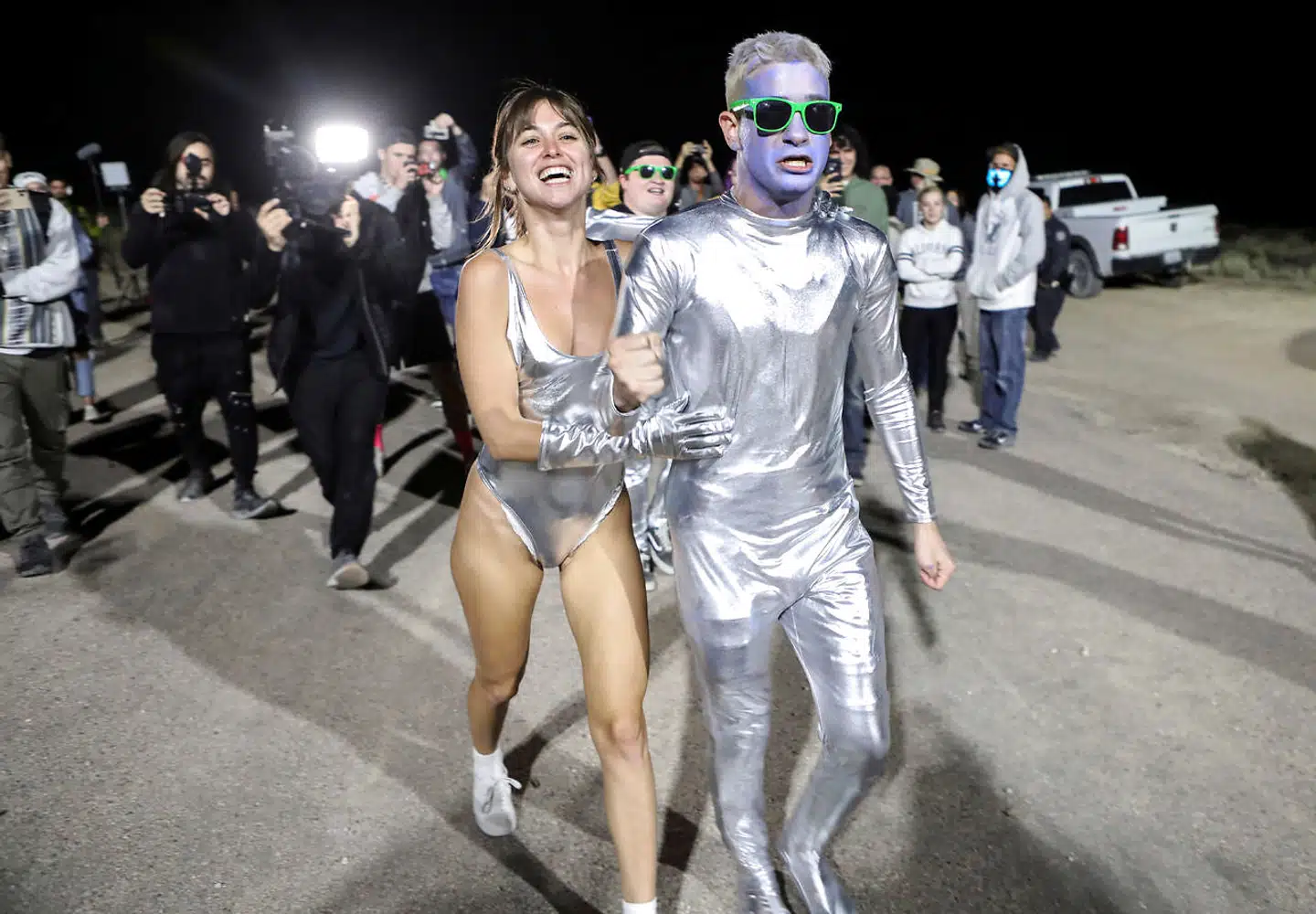Demonstranter ved Area 51.