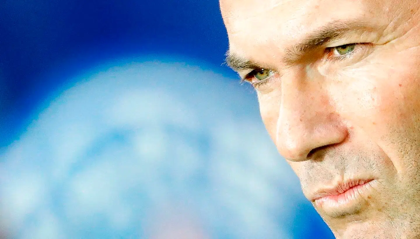 Zinedine Zidane (billedet) stod i vejen for Christian Eriksens skifte til Real Madrid. (Photo by Thomas SAMSON / AFP)