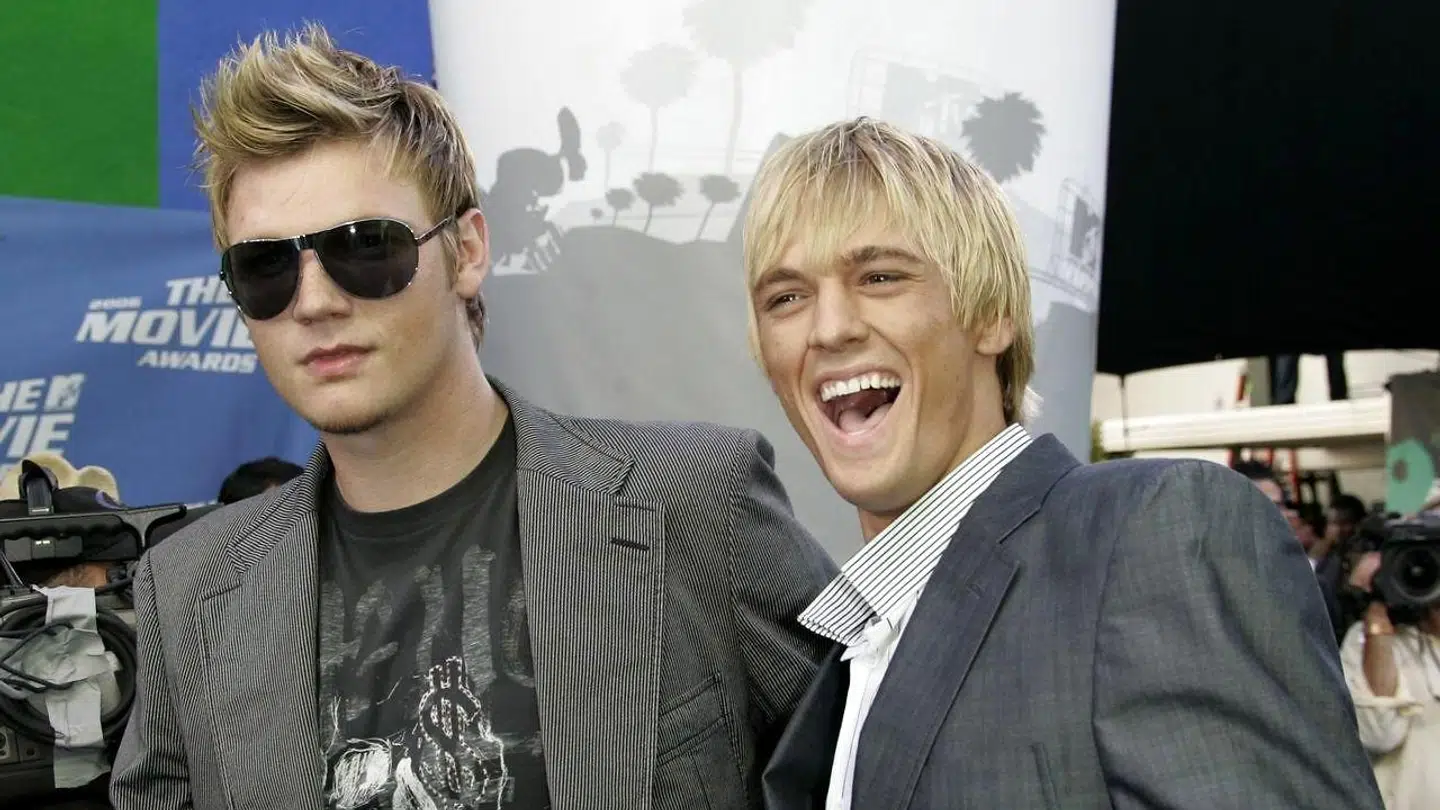I deres storhedstid var Nick (t.v.) og Aaron Carter nogle af verdens største popstjerner. Her er de fotograferet i 2006, da de stadig var på talefod. (Foto: Scanpix/REUTERS/Fred Prouser)