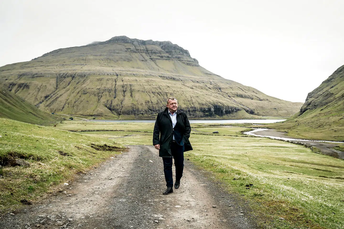 Lars Løkke Rasmussen skal fortælle om sin passion for Færøerne på den pakkerejse dertil, som hans kone Sólrun skal være værtinde for og guide på.