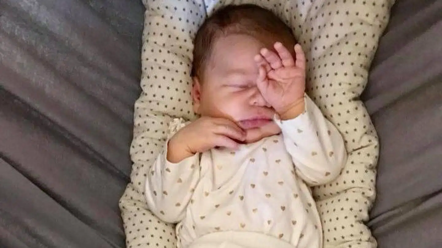Ella kom til verden den 12. april 2018.