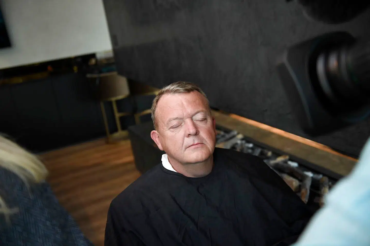 Venstres tidligere formand, Lars Løkke Rasmussen, der trak sig efter uro, gav søndag interview i TV 2 om at forlade formandsposten.