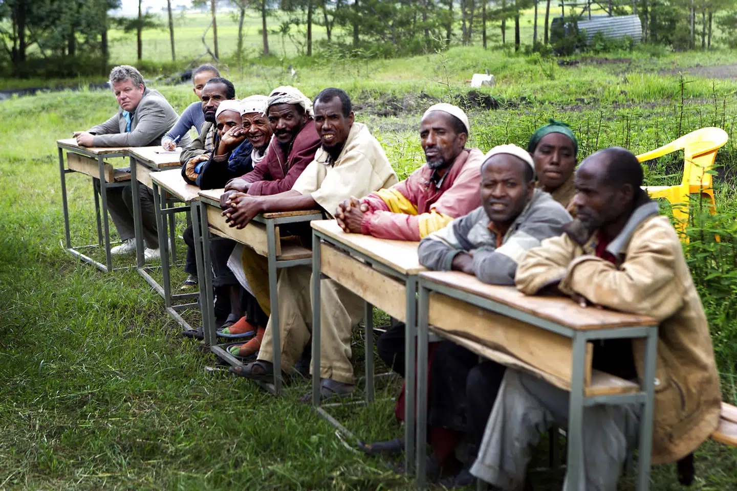 B.T. var også med på turen til Afrika i 2011. På billedet kan man se B.T.s politiske reporter ved bordet for enden.