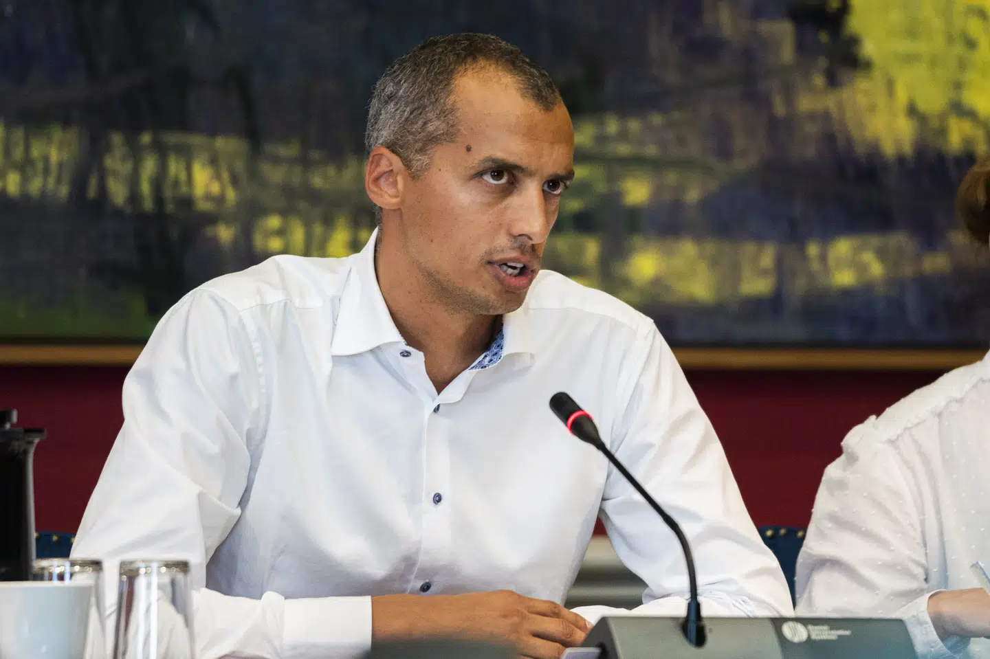 Ifølge udlændingeminister Mattias Tesfaye (S) er det endnu for tidligt at sige, hvornår regeringen indfører et loft for antallet af indvandrere fra ikkevestlige lande. (Arkivfoto) Martin Sylvest/Ritzau Scanpix