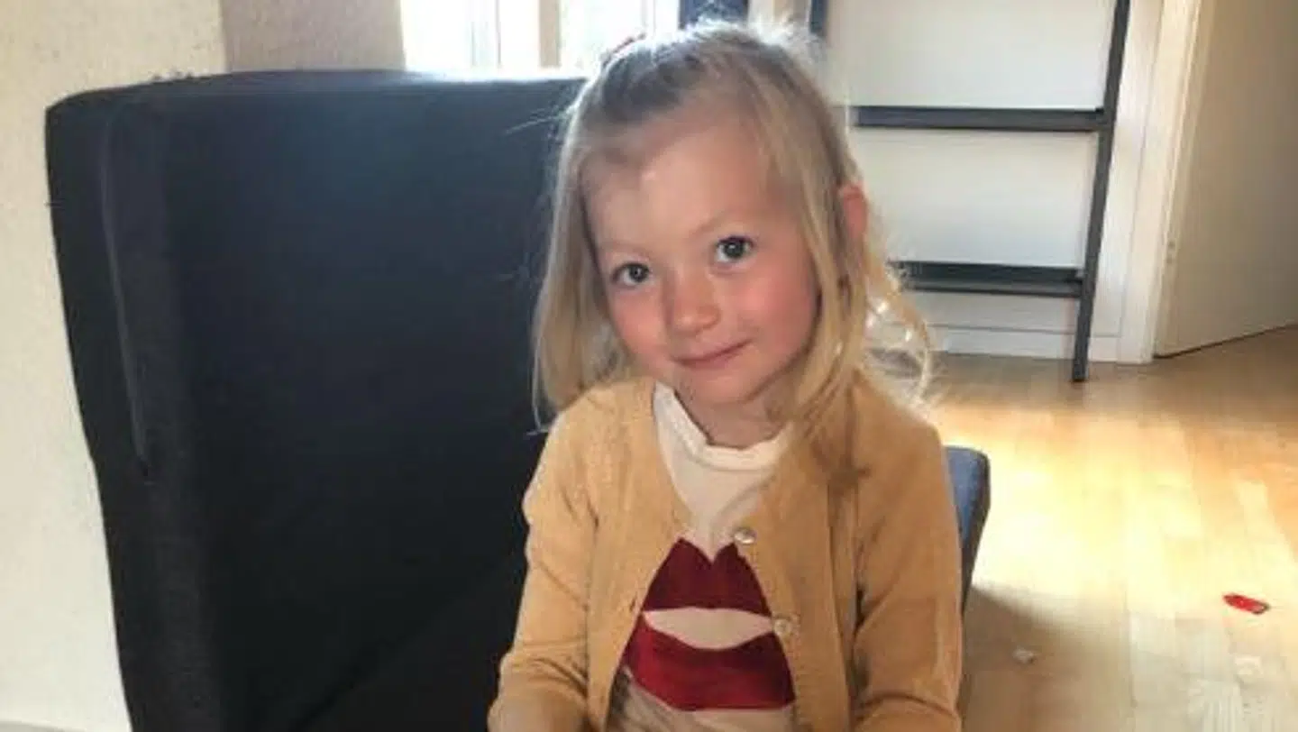 Treårige Mia Nielsen kæmpede i fire uger mod bakterien E.coli-bakterien VTEC.