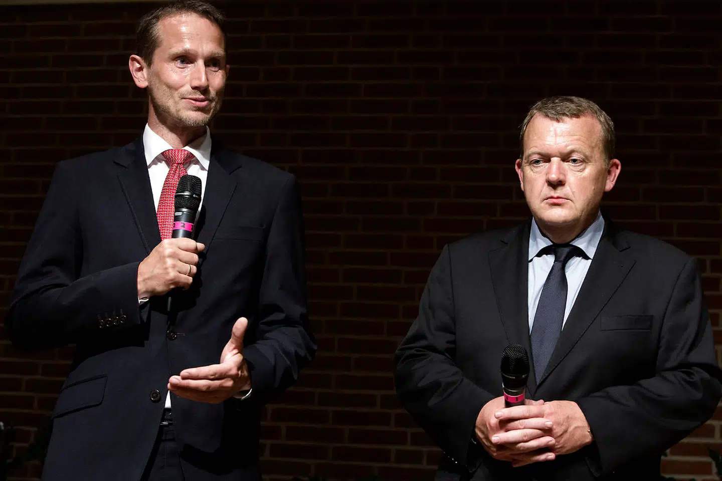 Billedet af Kristian Jensen og Løkke, der er blevet brugt et utal af gange siden 2014, hvor de to kæmpede et formandsopgør i Odense.