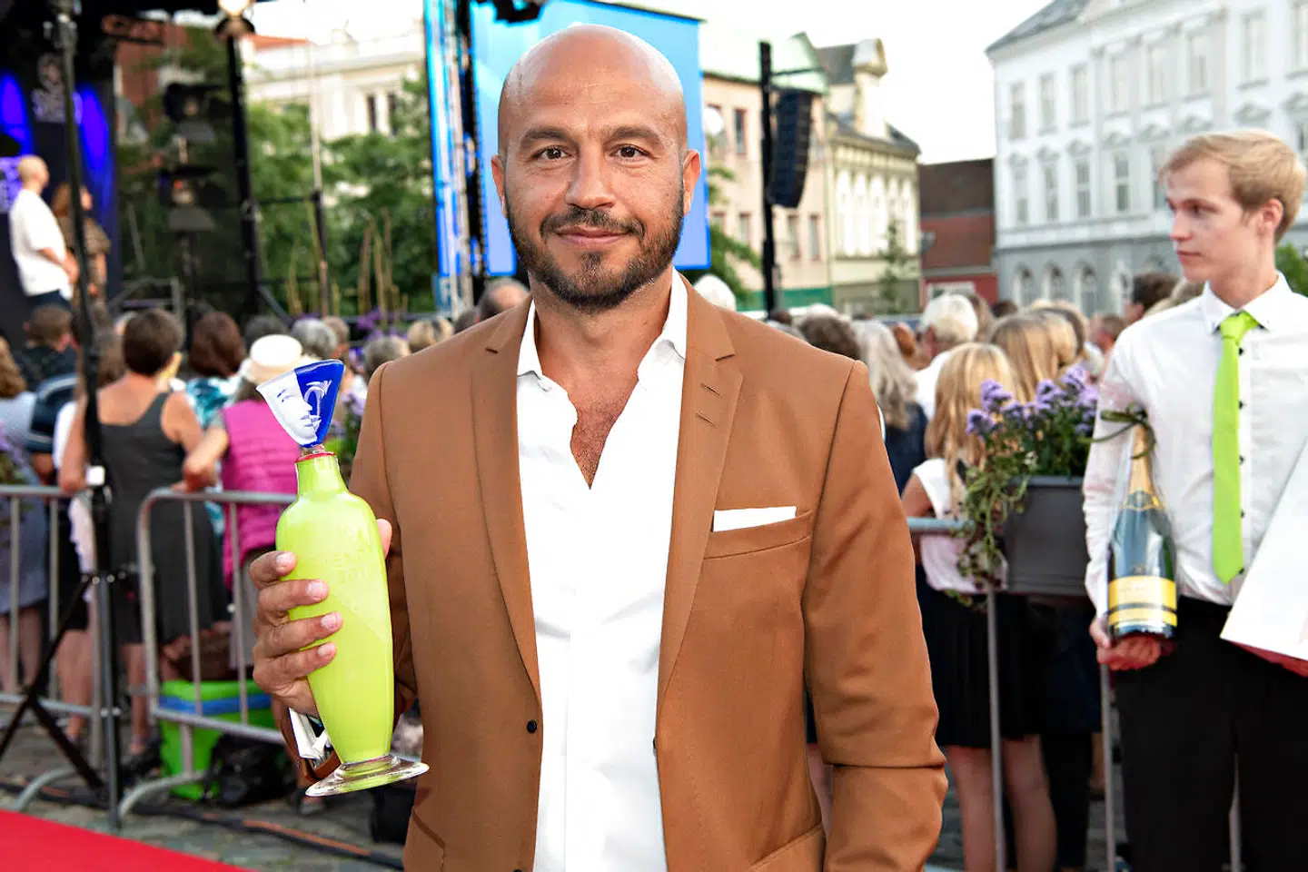 Dar Salim vinder prisen for årets skuespiller i en dansk tv-serie