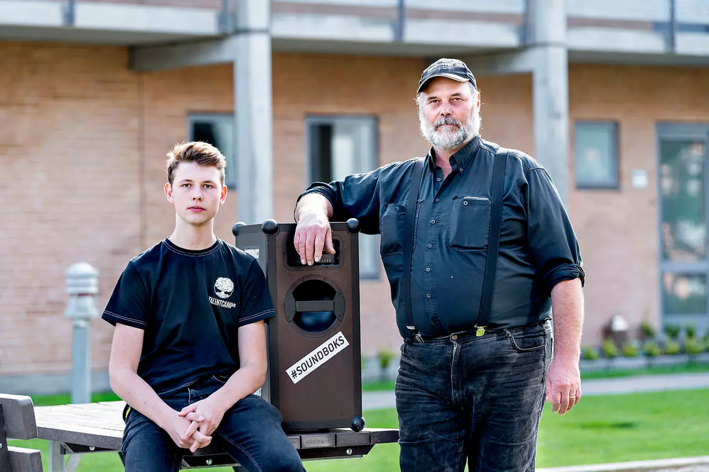 Pelle Henning besluttede selv at konfrontere de formodede gerningsmænd for at få sin søns ting tilbage.