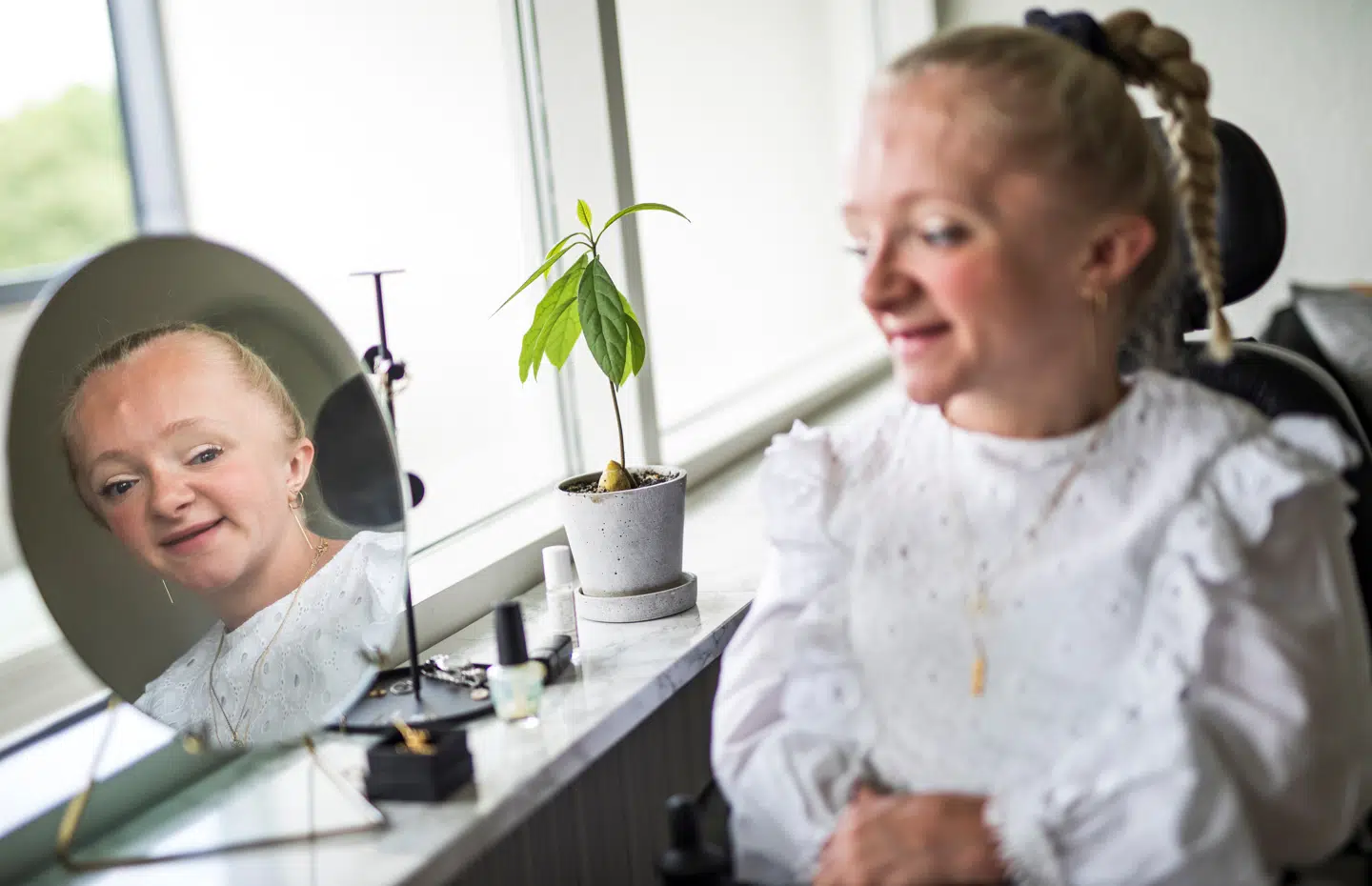 Marie Holm Laursen er en livsglad pige, også selvom hun er hårdt ramt af sin sygdom.