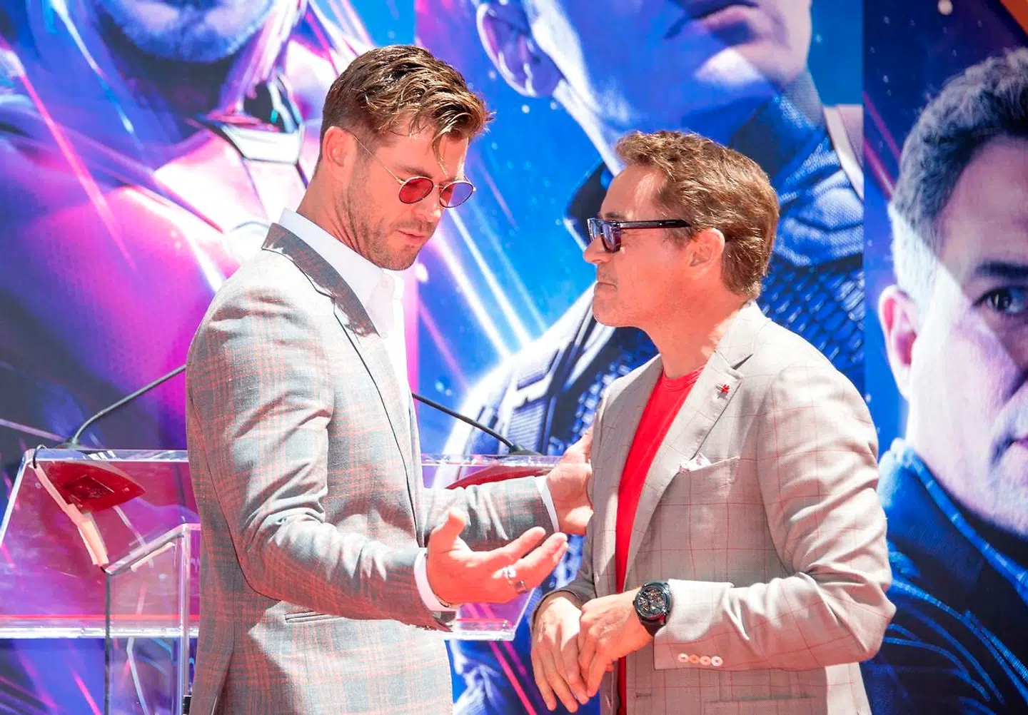Chris Hemsworth (tv.) og Robert Downey Jr. (th.) er nummer to og tre på listen.
