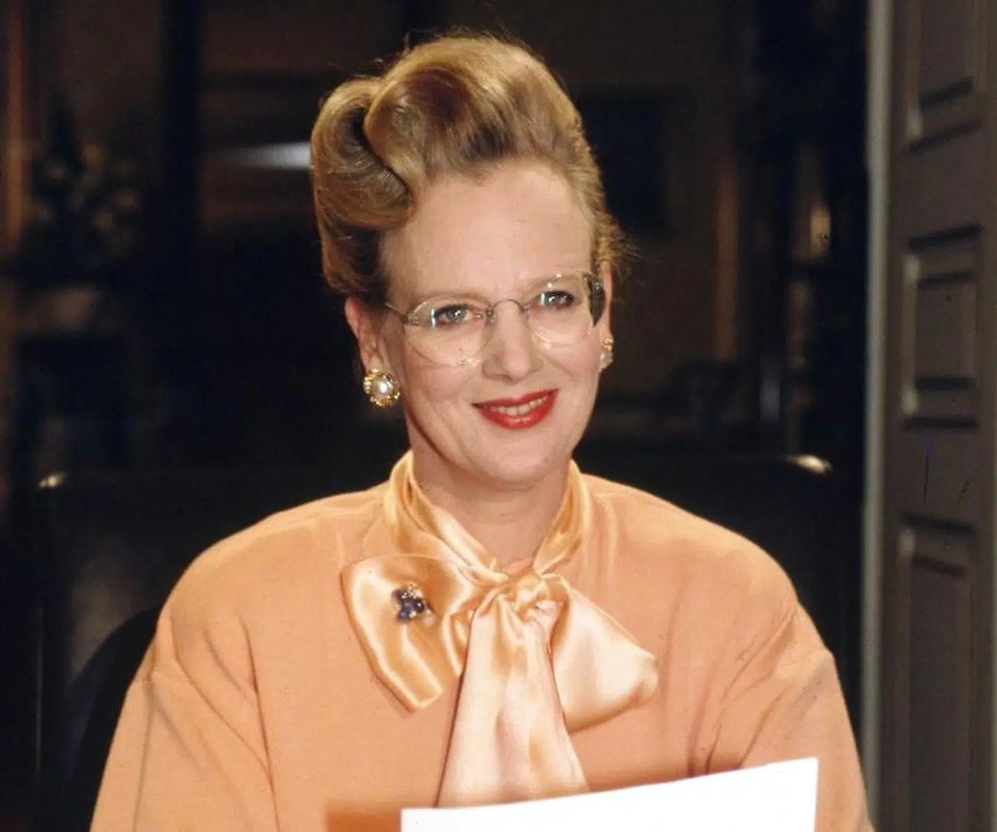 Dronning Margrethe har i mange år været fan af Lindberg Briller. Her bærer hun et par ved nytårstalen i 1990.