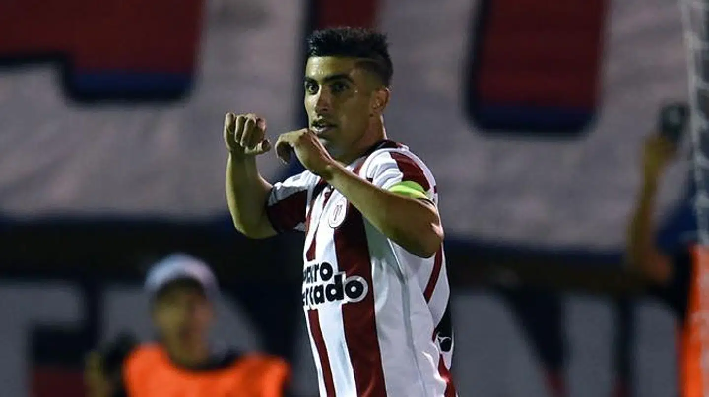 Michael Santos, da han spillede for uruguayanske River Plate i Copa Libertadores. Nu har FC København udset sig angriberen som afløser for Federico Santander.