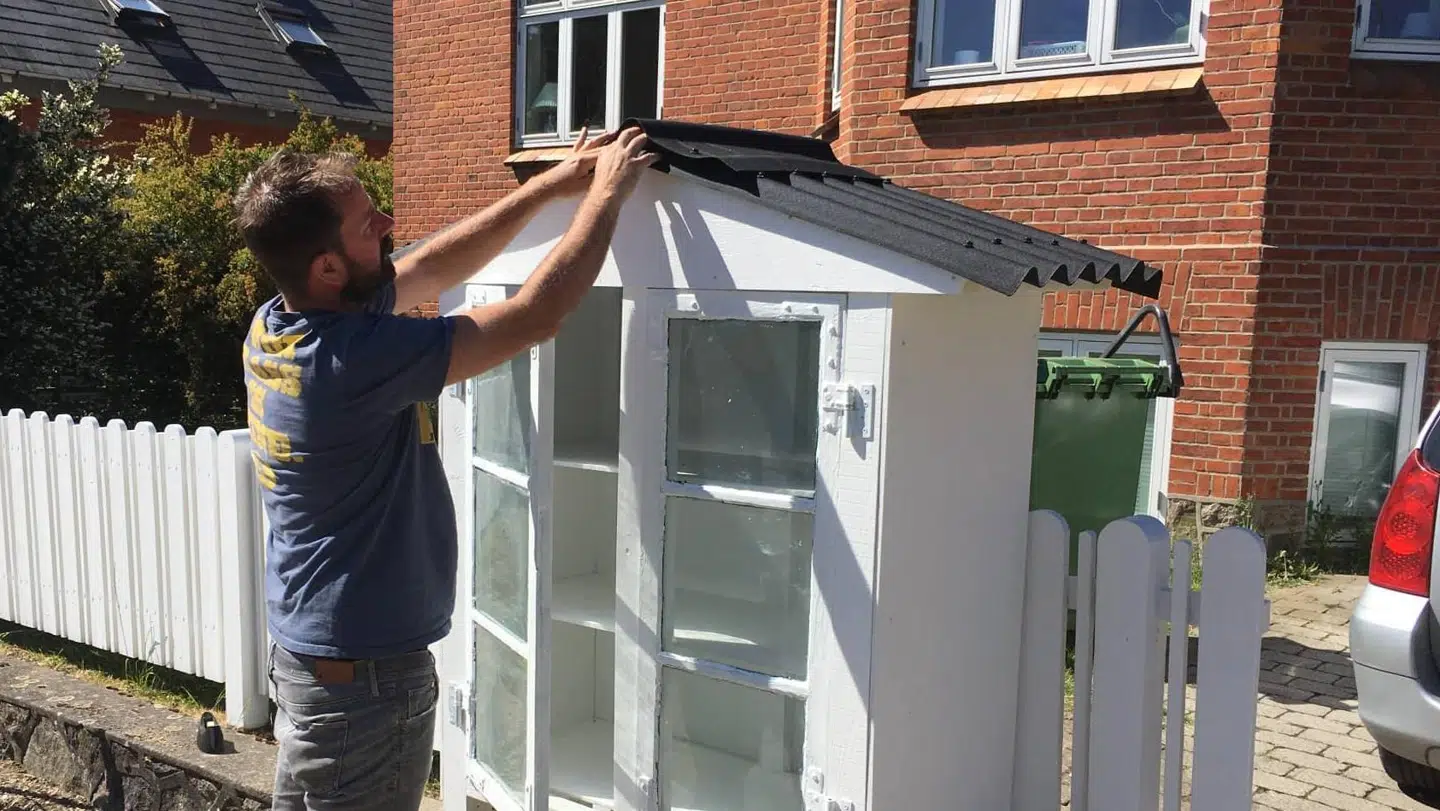 Det var Luise Føns Haabers ægtemand, Anders, der for knap tre år siden byggede vejboden.