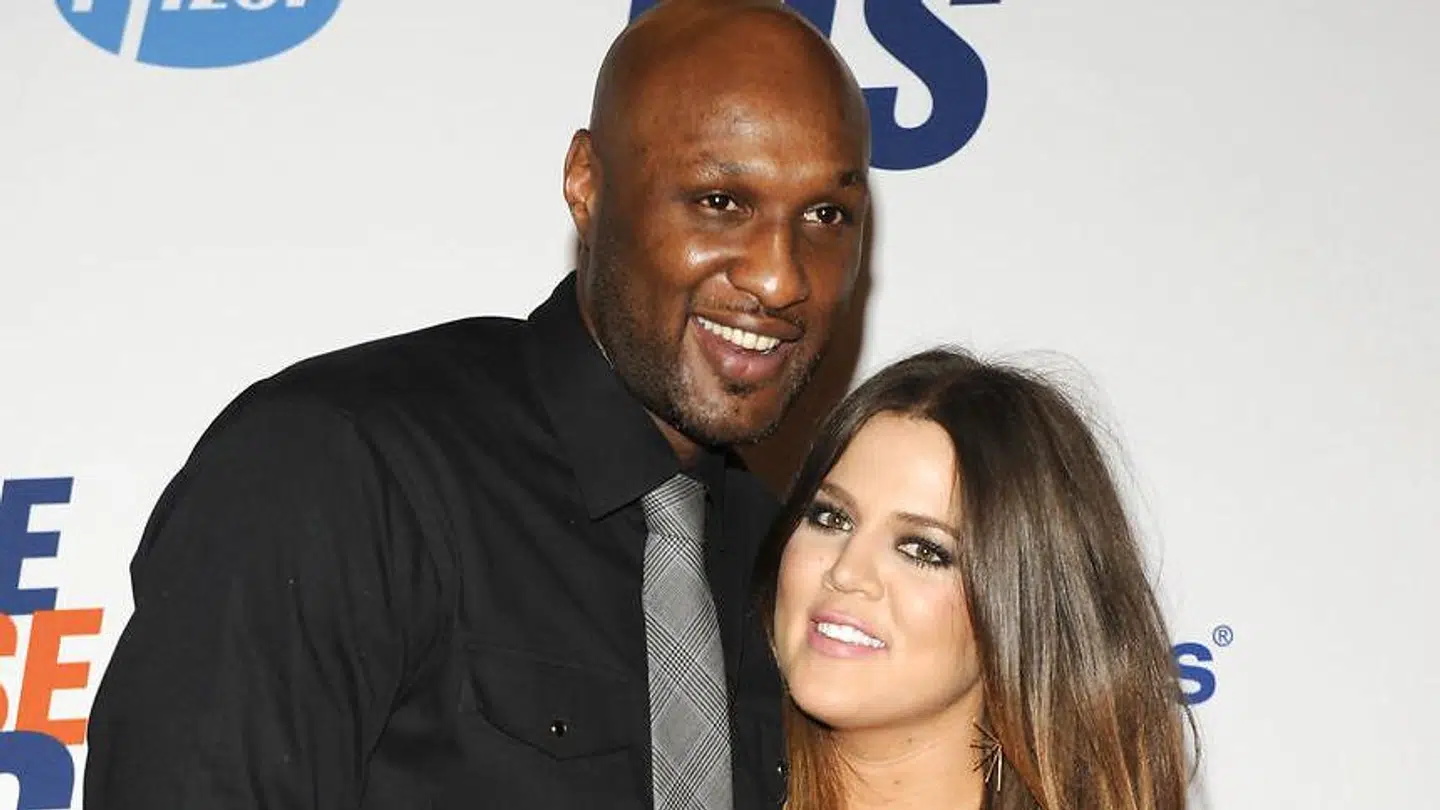 I flere år dannede Lamar Odom par med Khloé Kardashian, men forholdet gik i stykker. Blandt andet fordi Odom ikke kunne holde sig væk fra andre kvinder og stoffer.