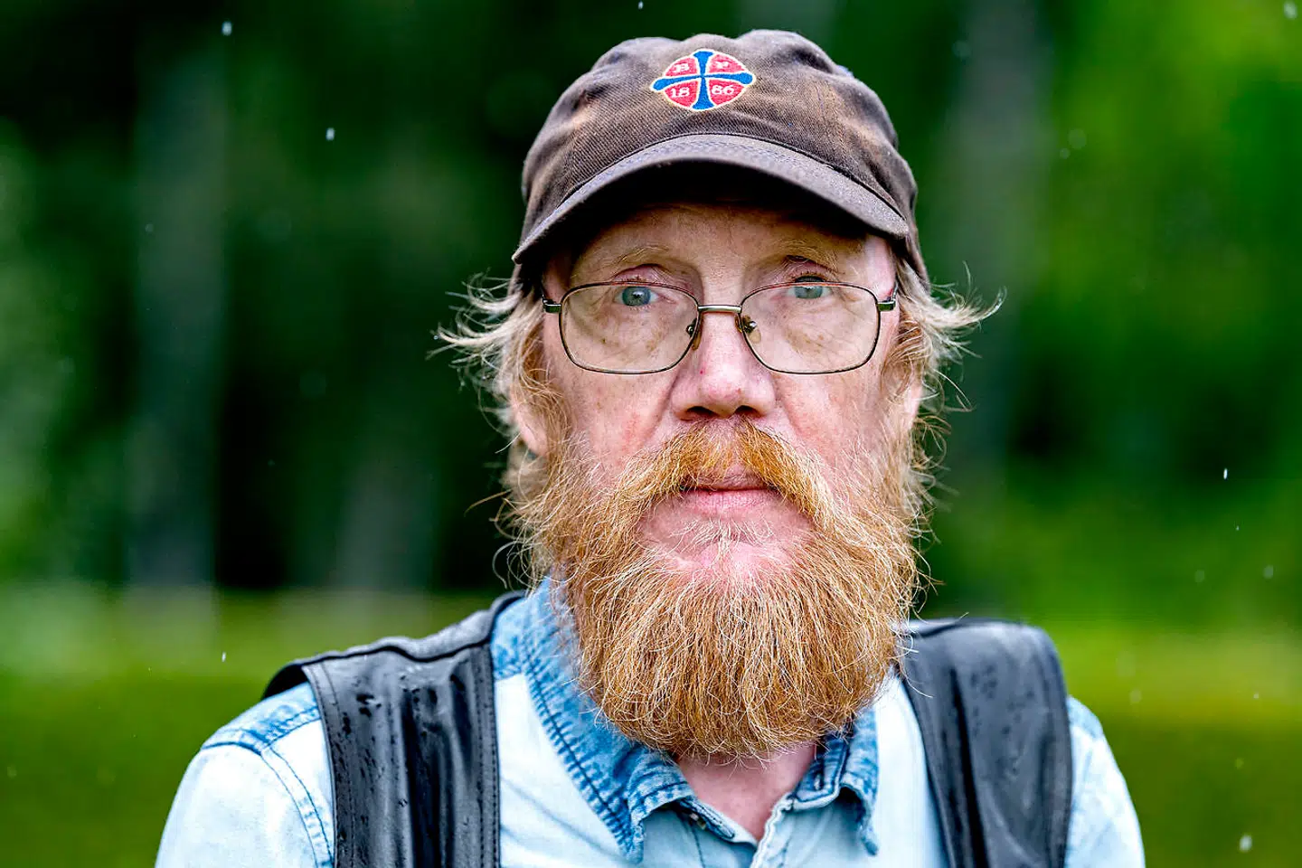 En af Godhavns-drengene under arrangementet, hvor statsministeren giver en officiel undskyldning til Godhavnsdrengene og andre tidligere anbragte børnehjemsbørn med flere på Marienborg, tirsdag den 13. august 2019. Statsministeren giver en officiel undskyldning for statens manglende tilsyn, da en række anbragte børn blev udsat for overgreb og svigt fra 1946 til 1976.
