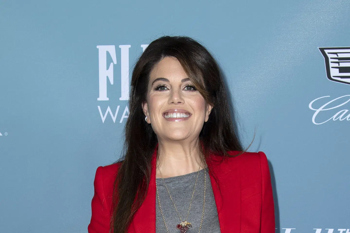 Monica Lewinsky, der blandt andet arbejder for et tv-selskab, ankommer her til The Hollywood Reporters fest for de mest magtfulde kvinder i underholdningsindustrien i december sidste år. Præsident Bill Clintons affære med Lewinsky, som var praktikant i Det Hvide Hus, skal nu dramatiseres i en amerikansk tv-serie. Valerie Macon/Ritzau Scanpix