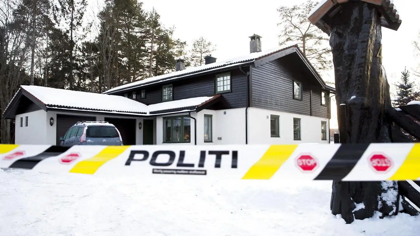 Politiet mener, at ukendte gerningsmænd har kidnappet den 68-årige milliardærfrue fra hjemmet nord for Oslo.