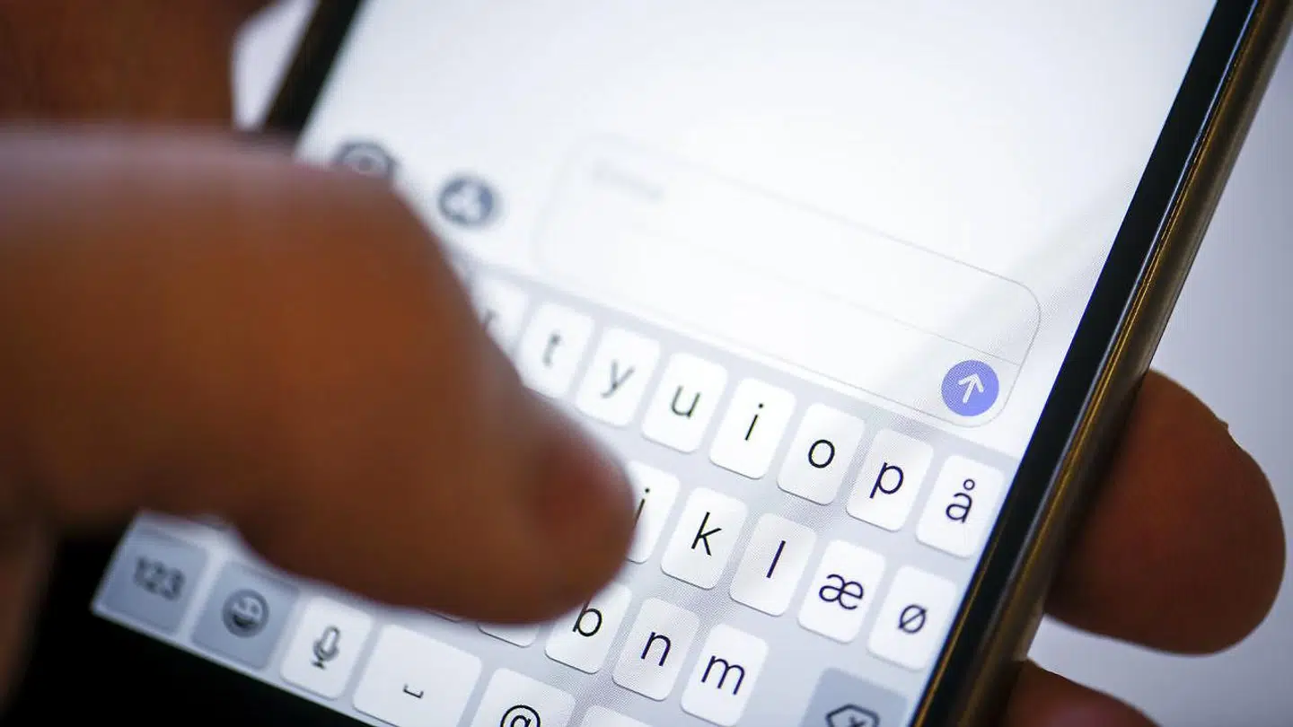 Det er udbredt, at medarbejdere tjekker deres e-mail i fritiden.