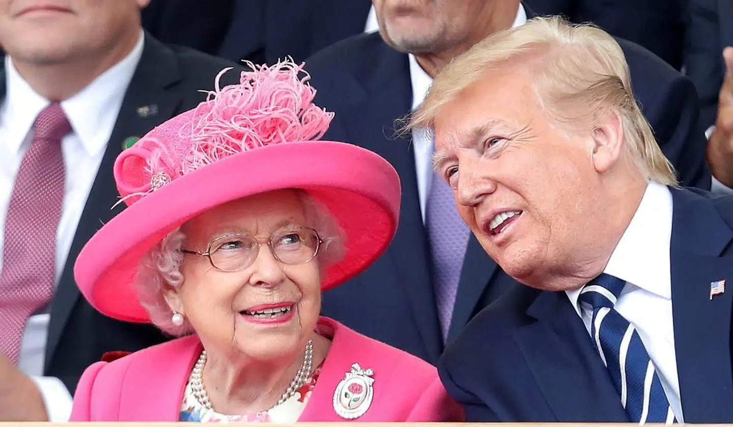 Donald Trump mener selv, at han er gode venner med dronning Elizabeth.