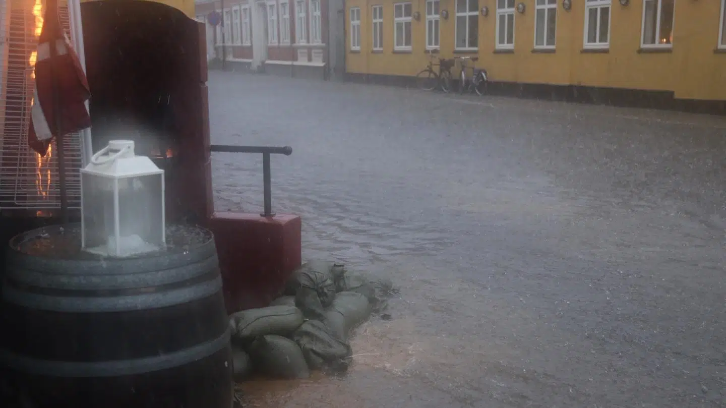 Kraftig regn i Fredericia. Foto: Mathias Øgendal.