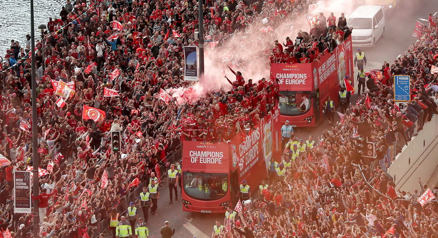 Liverpool fejrer Champions League-trofæet tidligere på året.