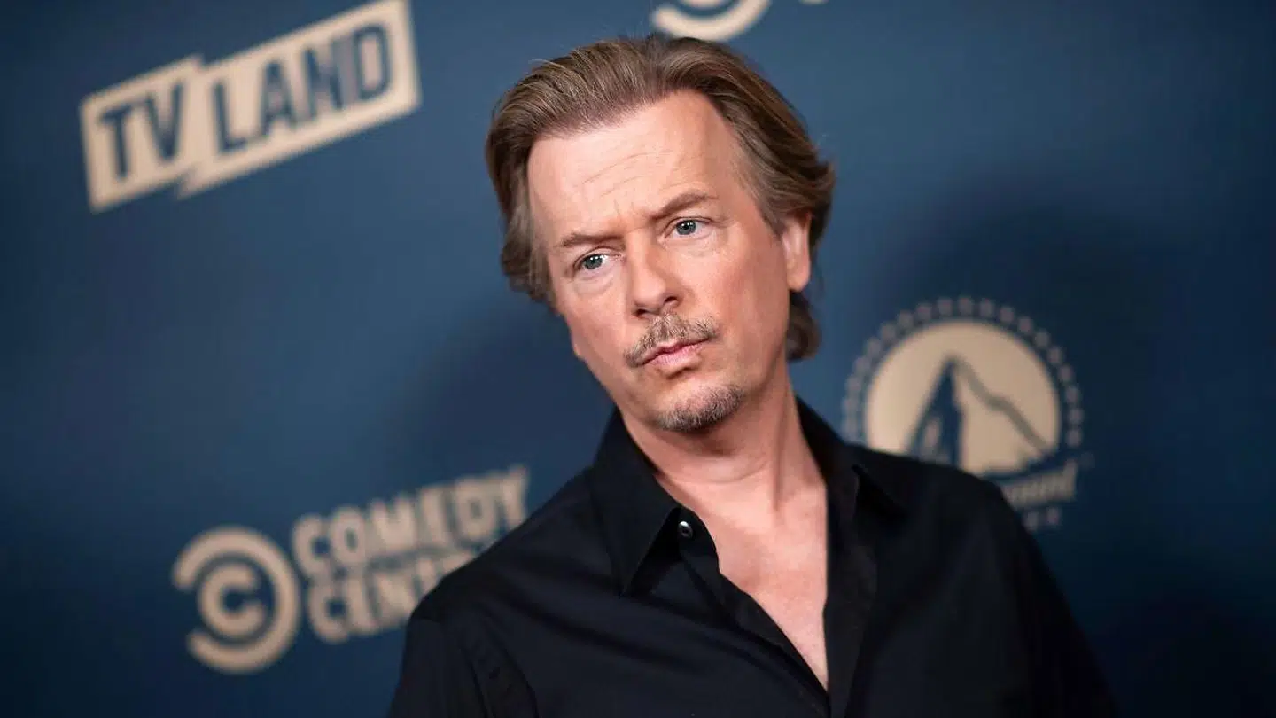 David Spade har flere gange mistet tætte venner og familiemedlemmer til selvmord.